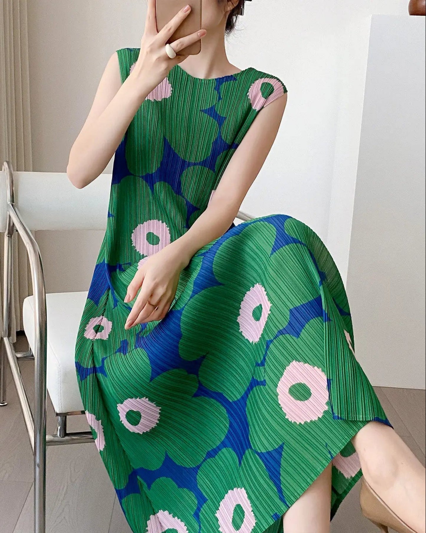 Lightweight Floral Plisse Dress