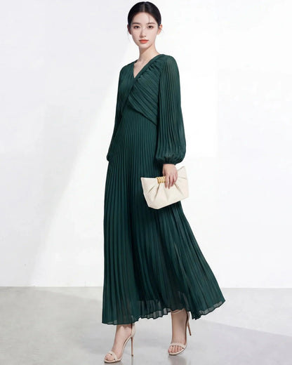 Elegant Long Sleeve Pleated Dress
