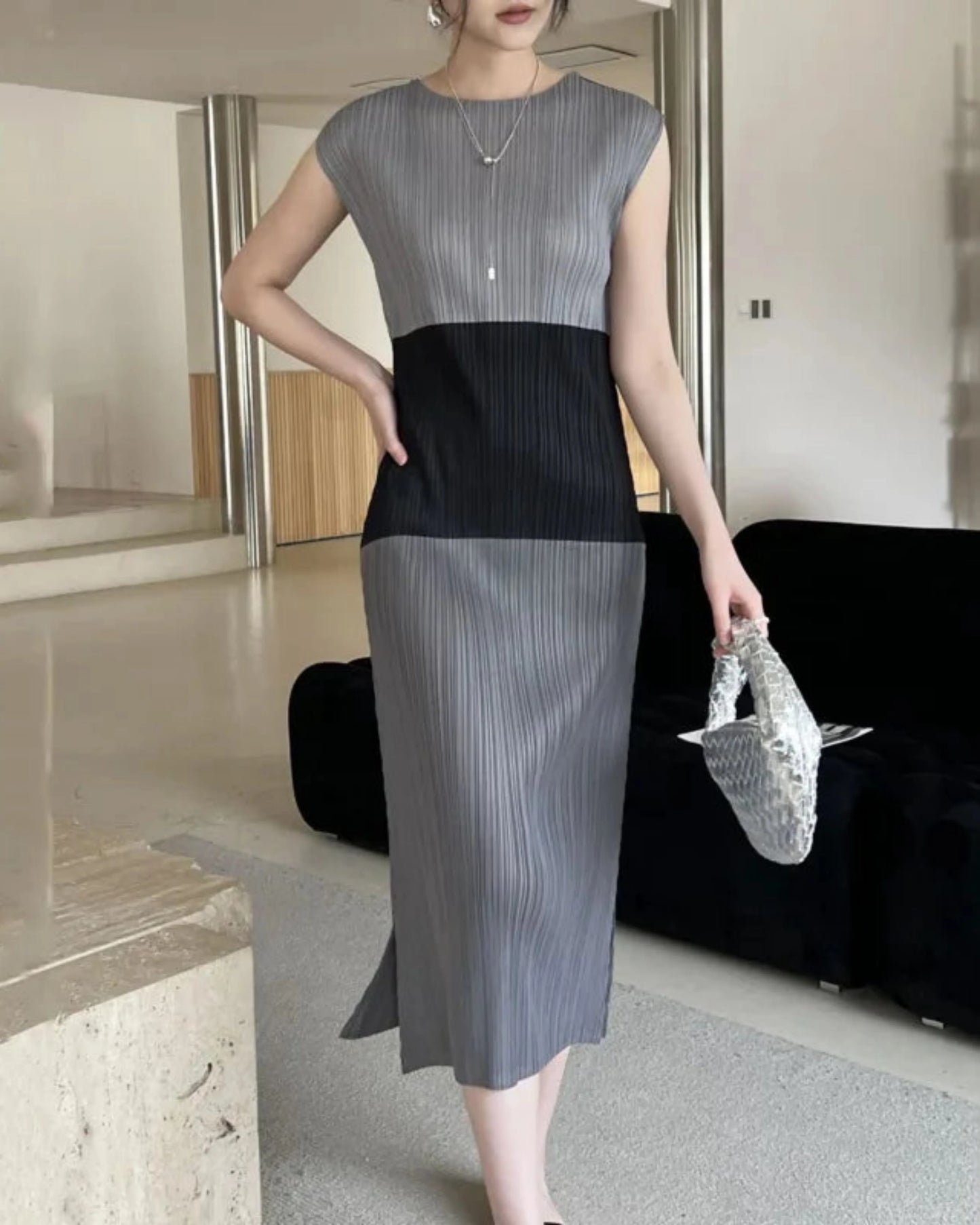 Lightweight Plissé Sleeveless Dress