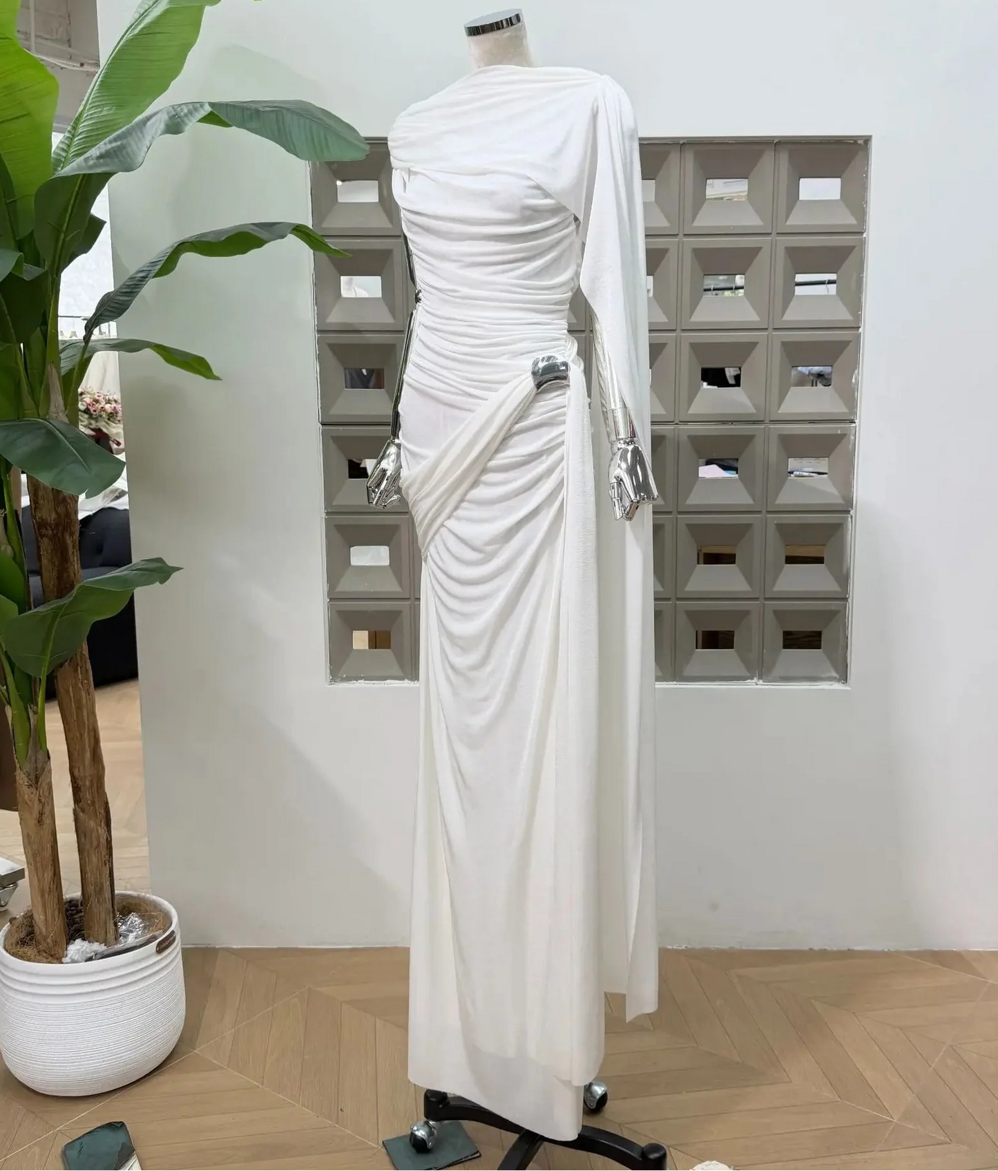Luxury One-Shoulder Ruched Dress