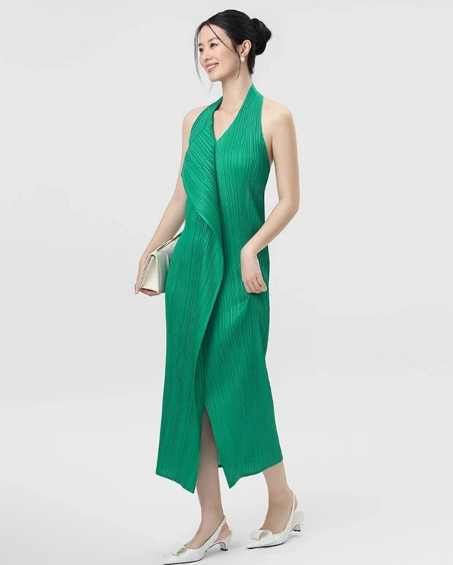 Luxury Pleated Sleeveless Dress