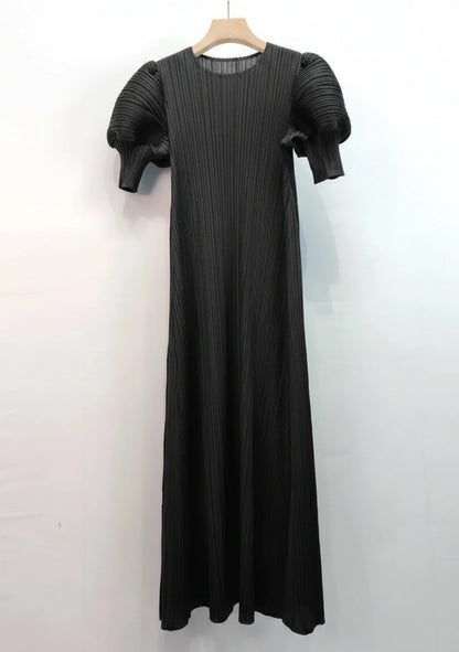 Unique Puff-Sleeve Pleated Dress