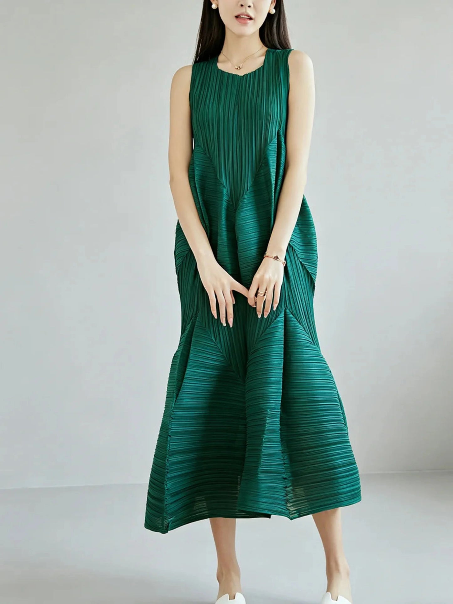 Geometric Pleated Midi Dress