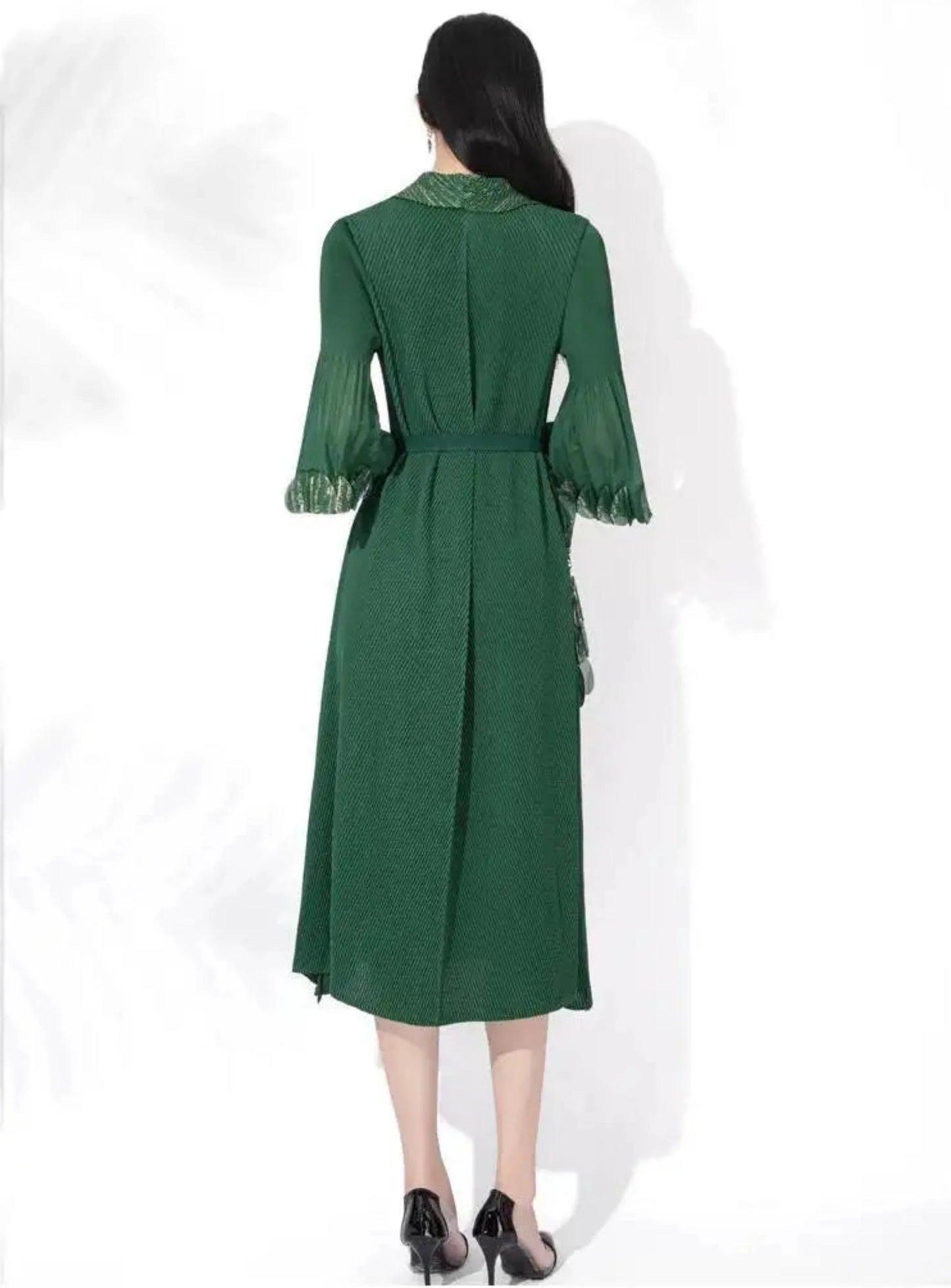 Elegant Floral Pleated Dress