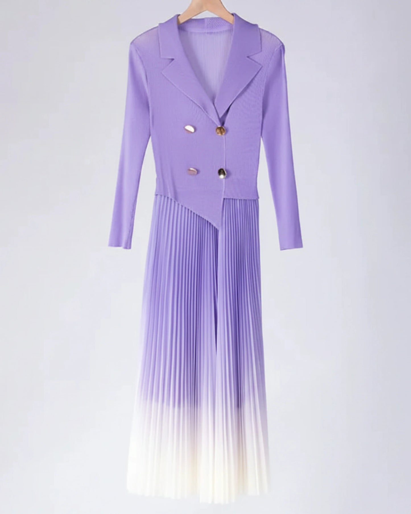 Elegant Plissé Ombre Dress