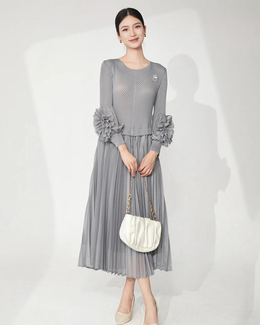Ruffle Sleeve Plissé Dress
