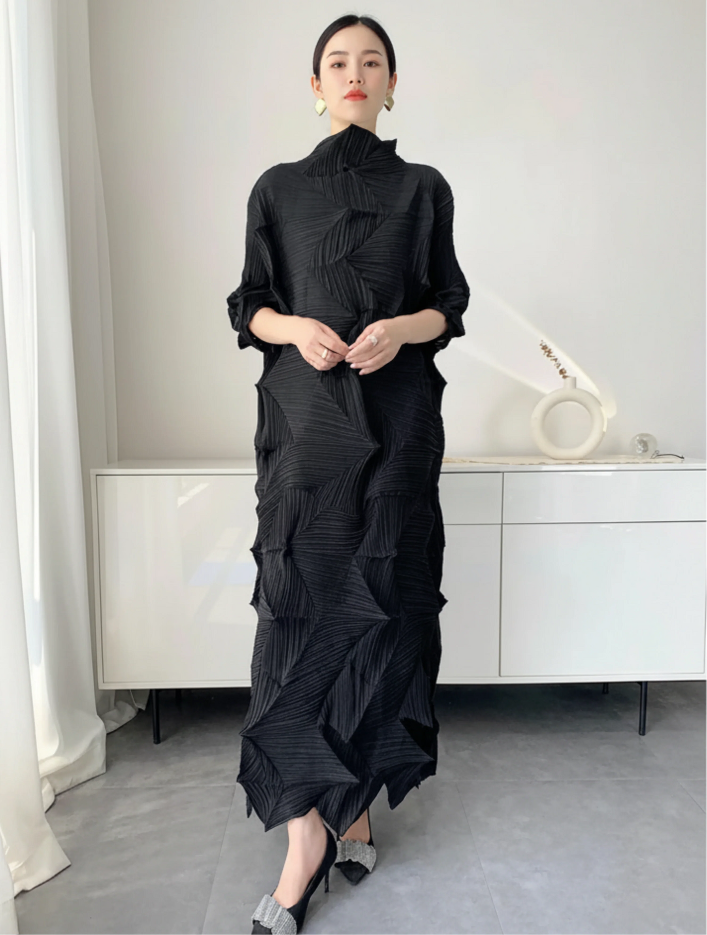 Plissé Diamond Geometric Dress