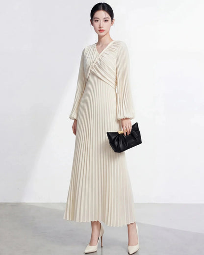 Elegant Long Sleeve Pleated Dress