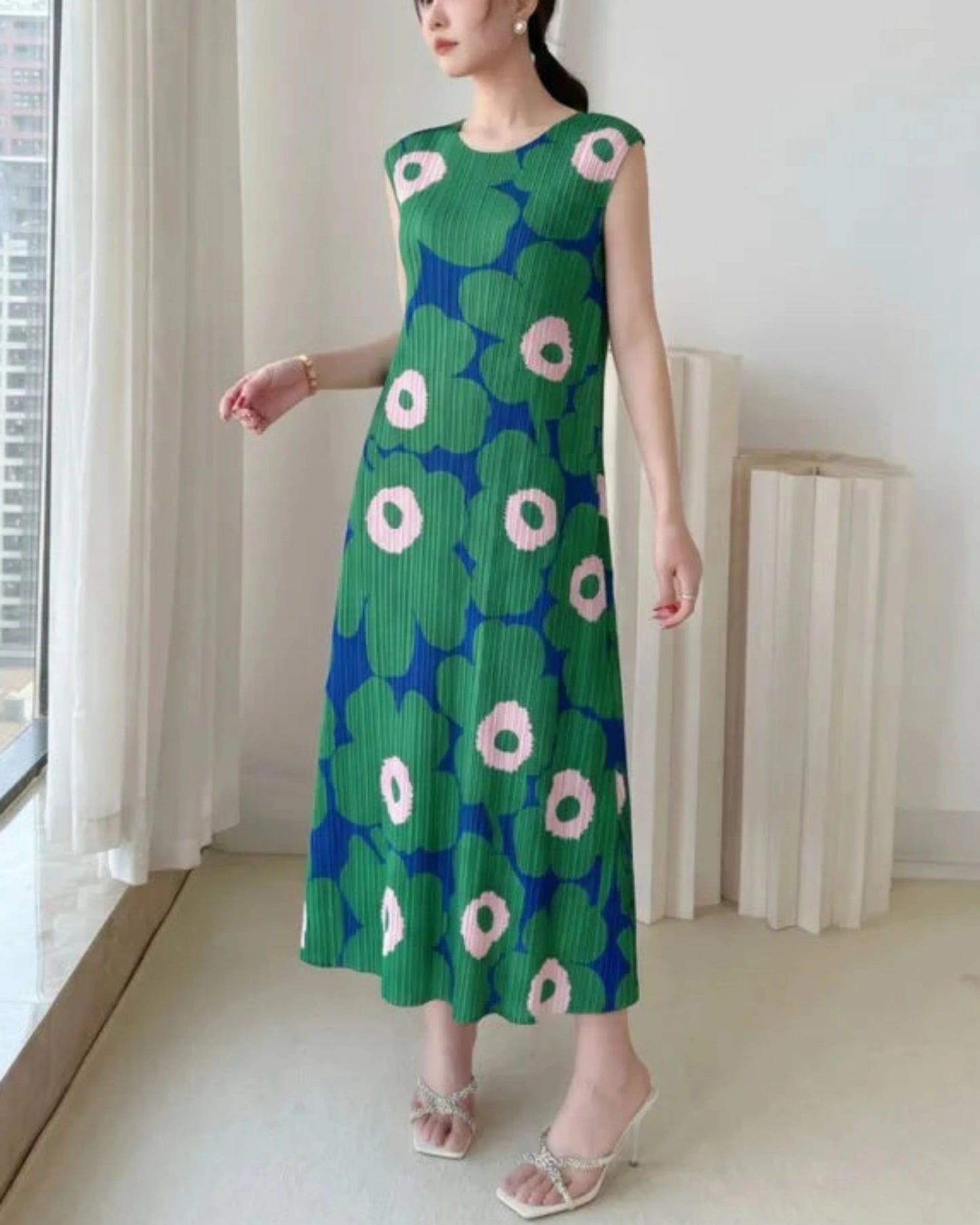 Lightweight Floral Plisse Dress